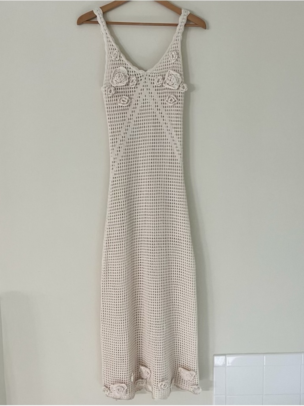 Kappahl Crocheted Ivory Maxi Dress with Floral Details - Size Extra Small
